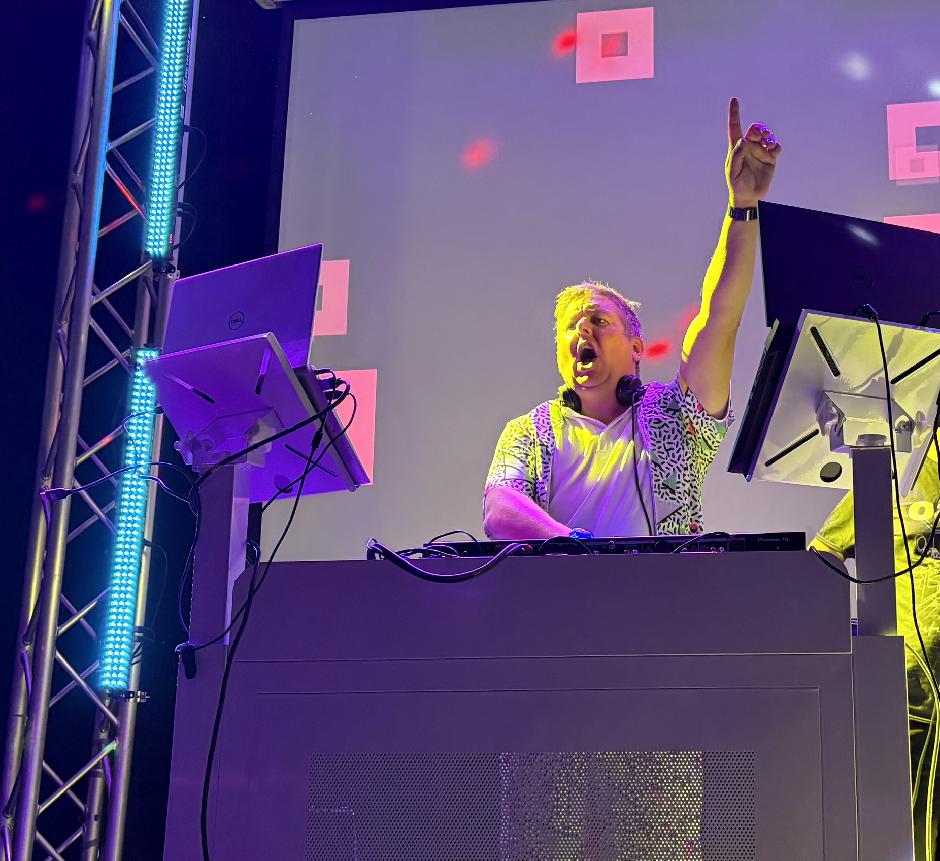 Now Entertain Me DJ performing for an audience